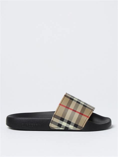 burberry sliders sale
